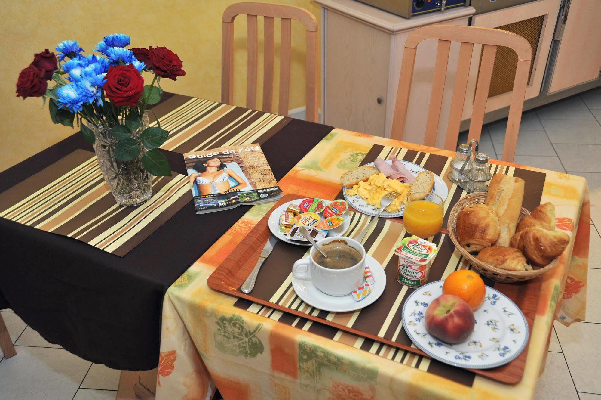 Hotel Menton Riviera Bagian luar foto